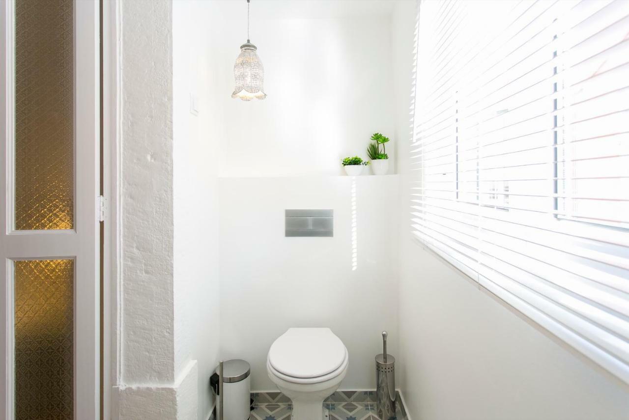 ליסבון 2 Beautiful Suites Upscale Flat Embracing Tejo! מראה חיצוני תמונה